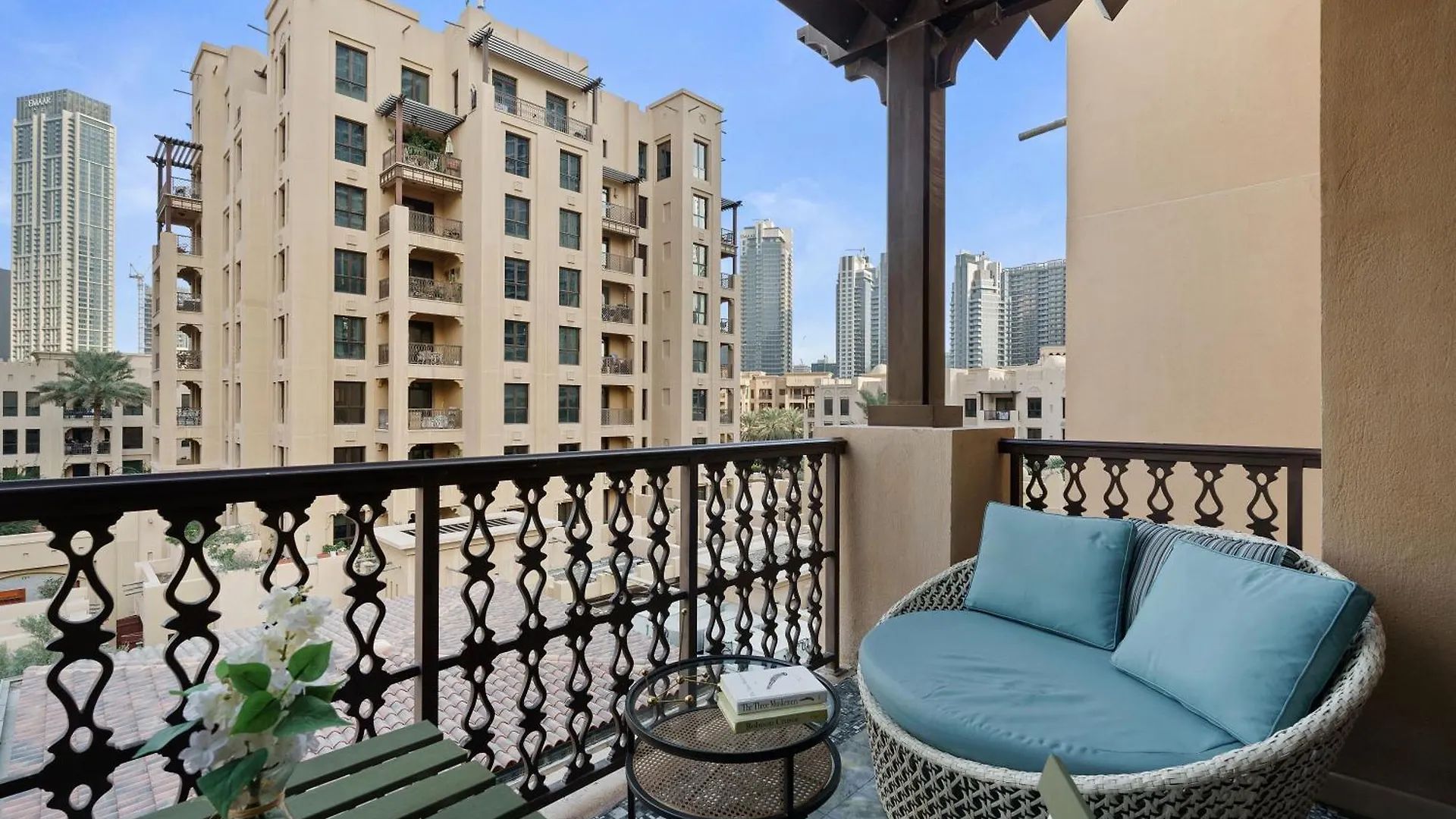Serene 1Br In Zanzebeel 1 With Burj Khalifa View 迪拜