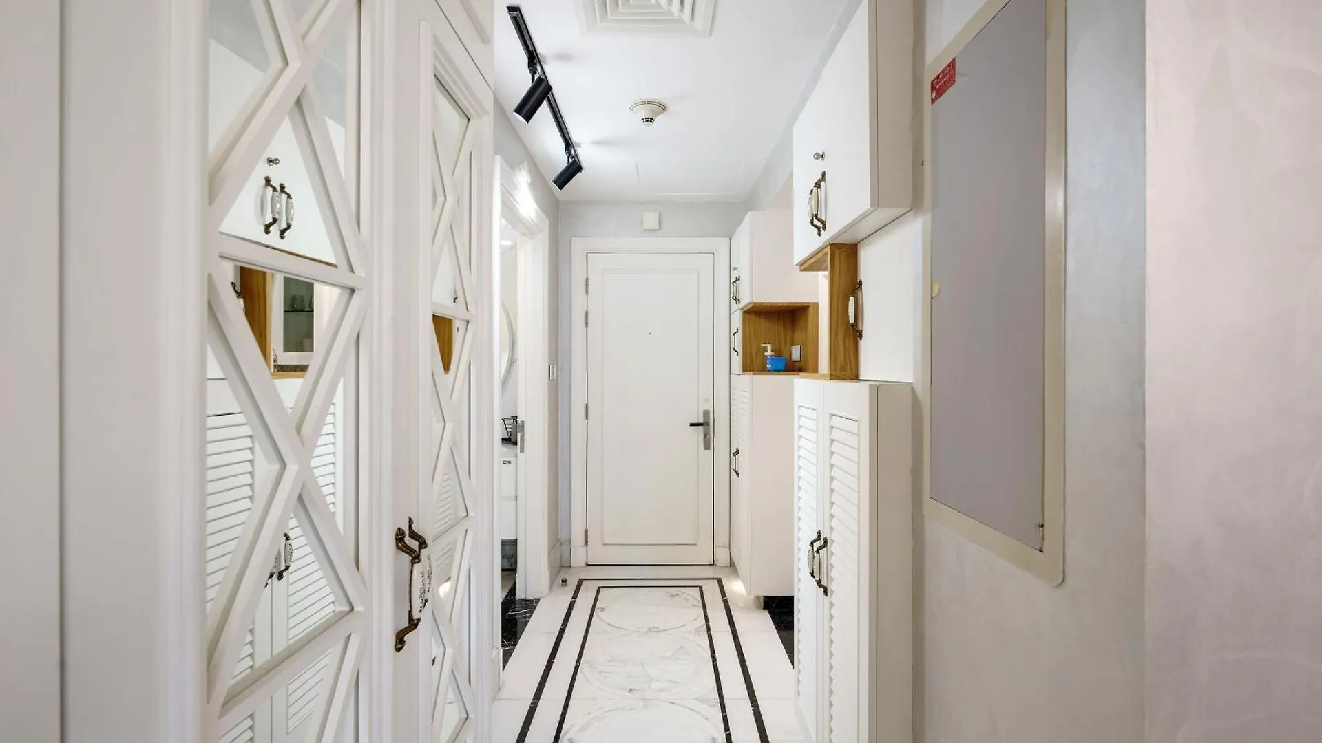 Serene 1Br In Zanzebeel 1 With Burj Khalifa View 迪拜